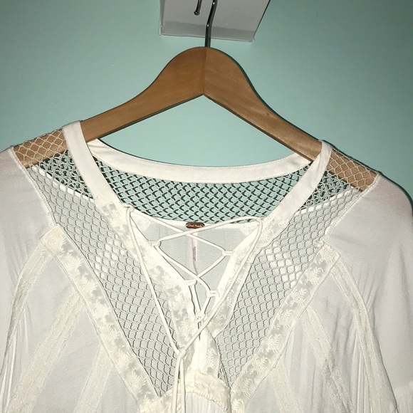 FREE PEOPLE flowy white top - Picture 3 of 8